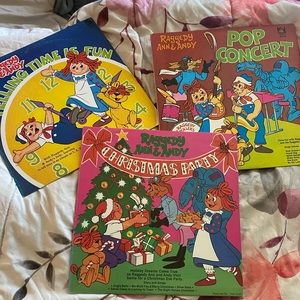 Raggedy Ann & Andy Vintage Vinyl Bundle